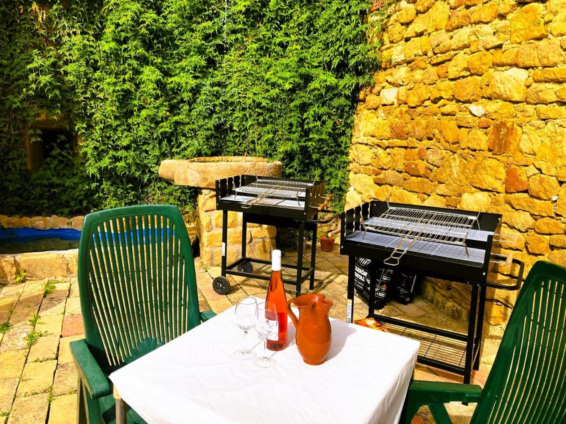 La Casa Magica Hostel Villatuerta Luaran gambar